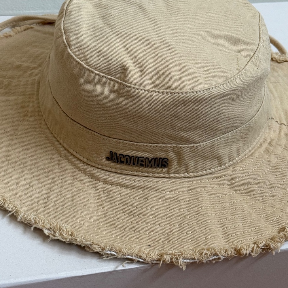Hat - Picture 4 of 4